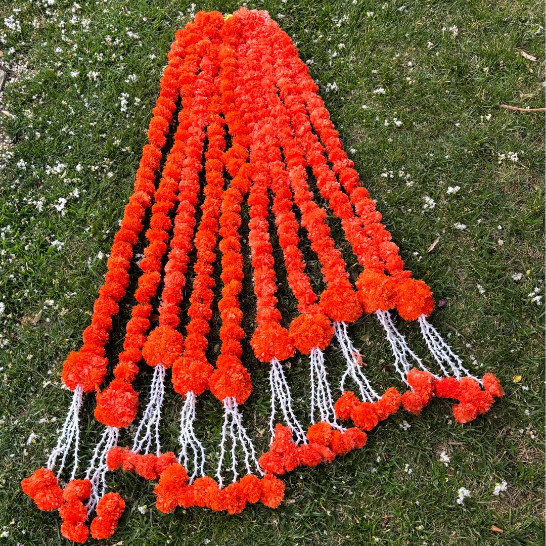 Marigold with Ball Design - Artificial Floral Garland - Orange