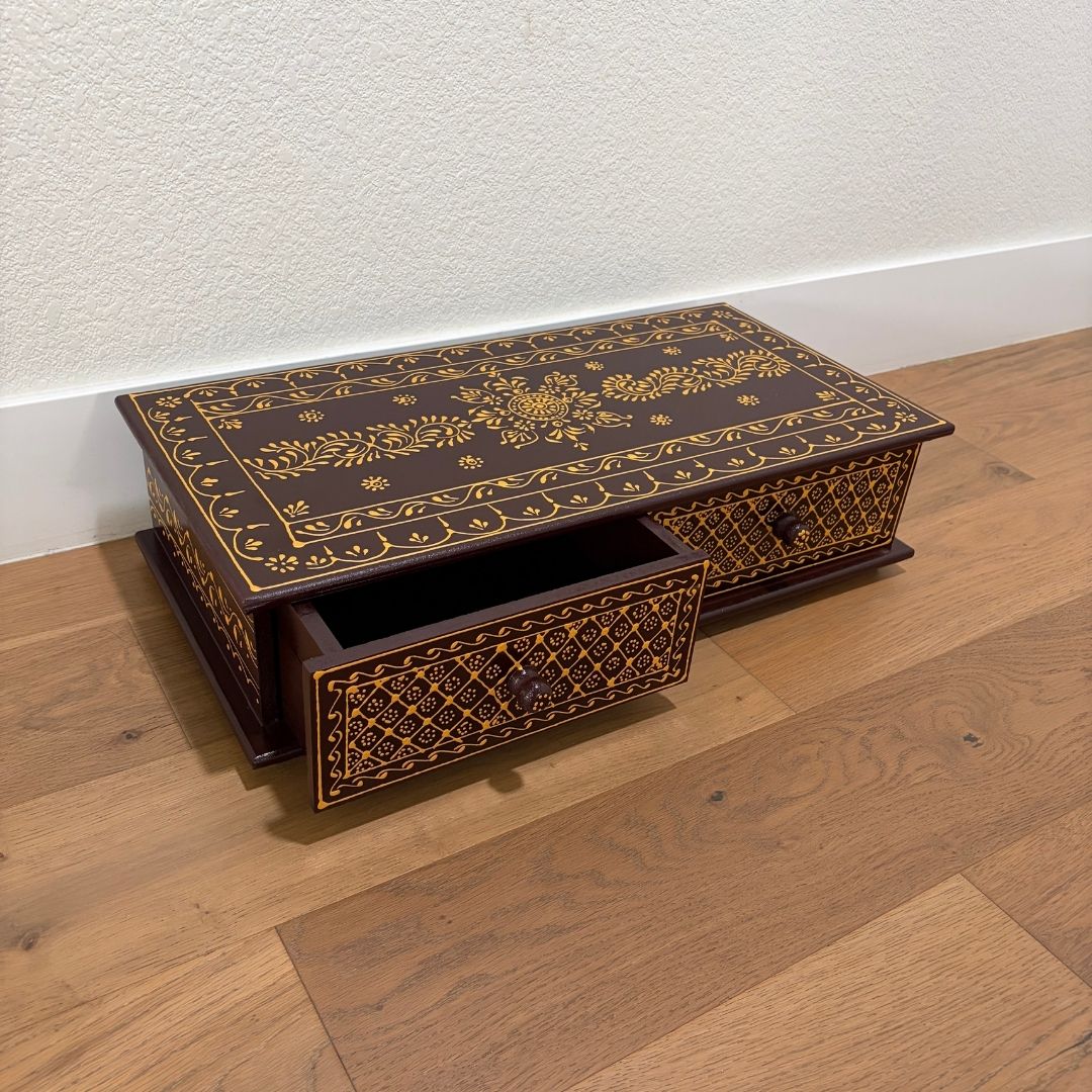 Black & Gold Handcrafted Pooja Bajot – Close-Up of Intricate Gold Patterns, Durable Mango Wood