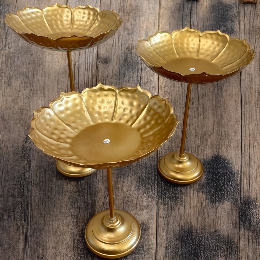 Lotus Shape Decorative Bowl (Set of 3) - Standing Urli - Festive Decor