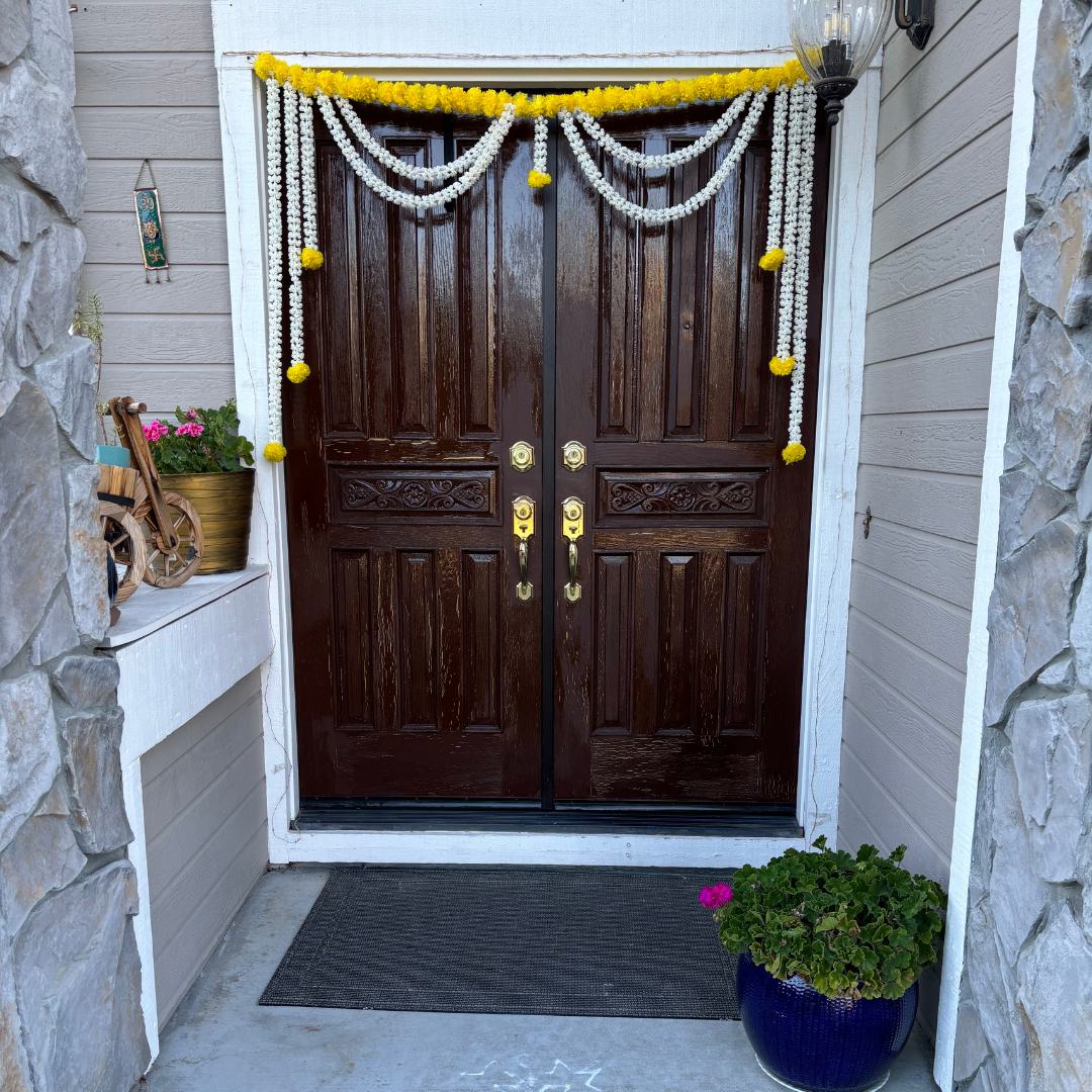 Vibrant Marigold & Mogra Toran – Bandhanwar Door Decoration