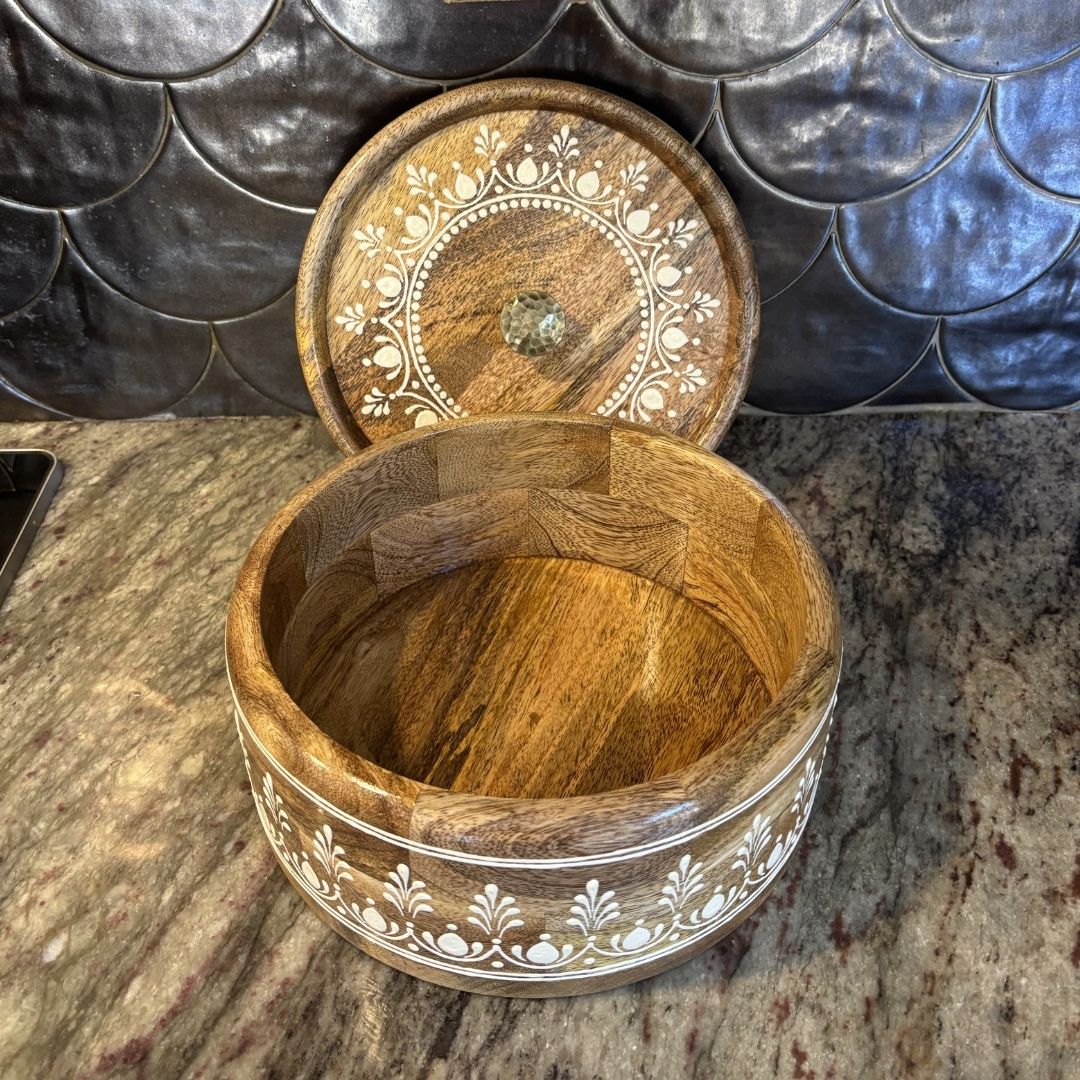 Handcrafted mango wood roti box with lid open showing floral inlay – 9-inch chapati keeper