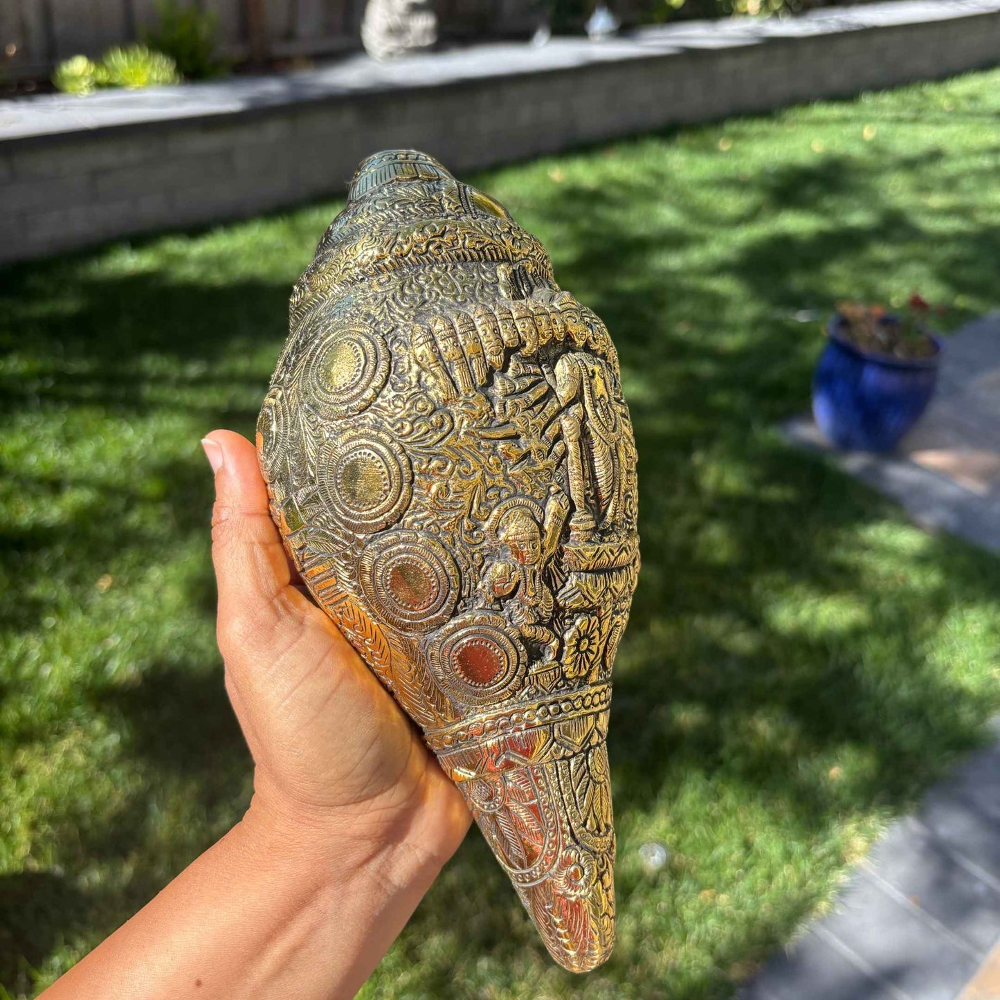 Brass Dashavatar Shankh antique gold finish with red accent relief Vishnu carvings