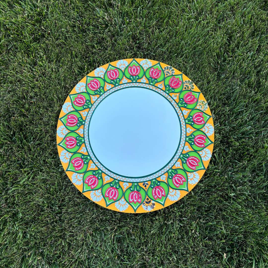 Urli Utsav 24 Inches Lippan Mirror - Lotus