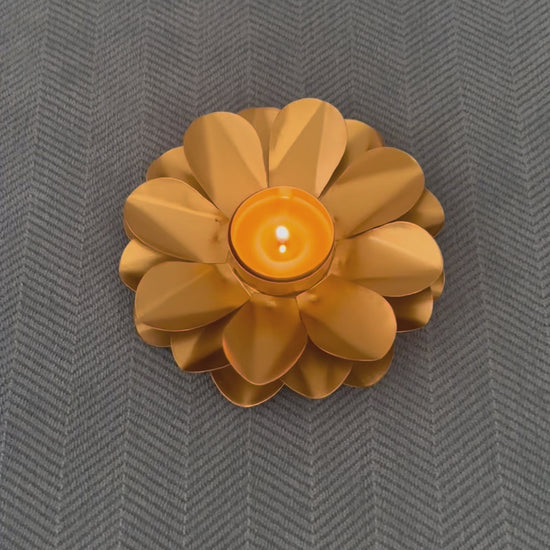Video of Lotus Utsav T-light Holder Set – 6 Gold Metal Diwali Diyas